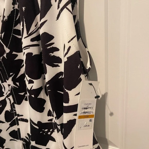Calvin Klein Black and White Floral Dress - Picture 2 of 6